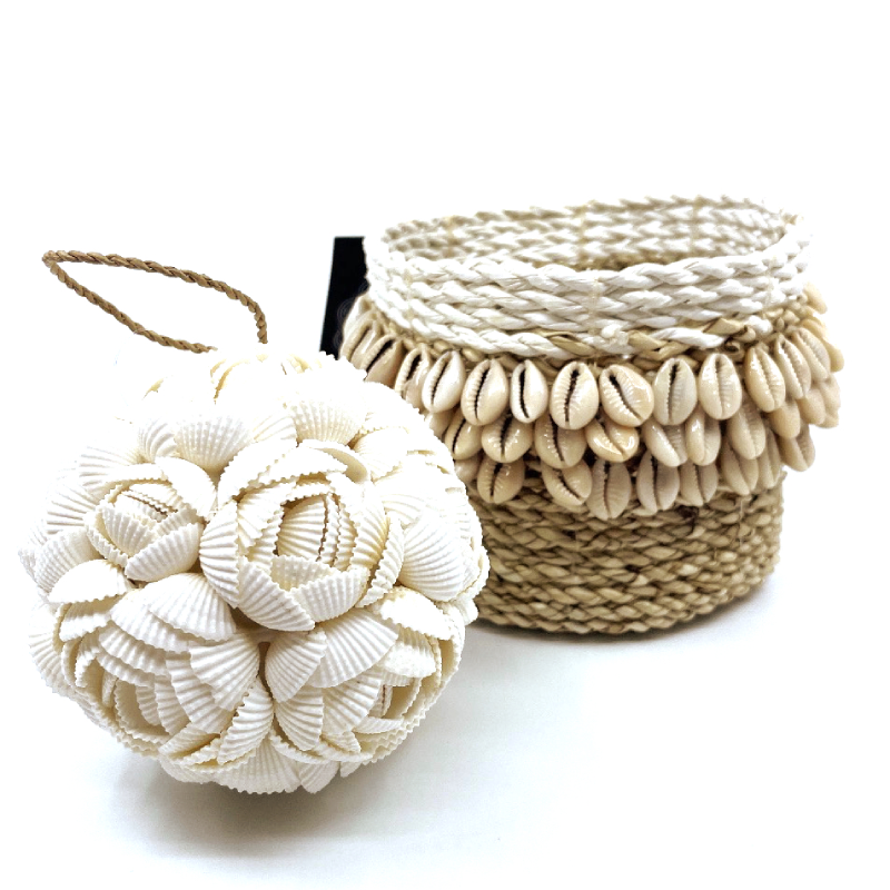 Panier Weaved Cowrie - Bazar Bizar – Image 3